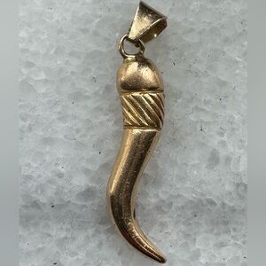 Vintage Horn Pendant – Protective Talisman